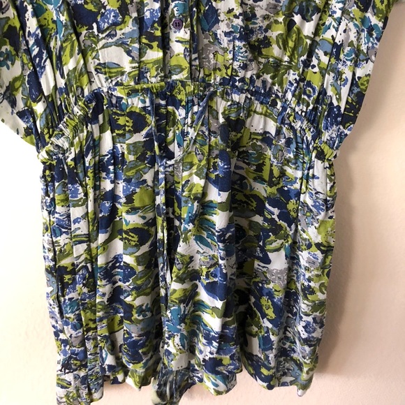 Pins and Needles Floral Tropical Romper Size Large - Picture 3 of 4